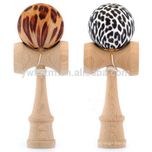 Venda quente crianças brinquedo madeira de faia kendama atacado